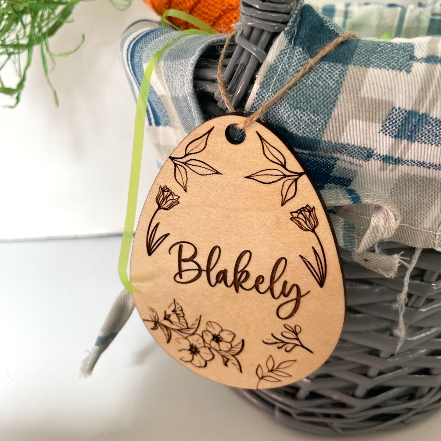 Easer egg tag